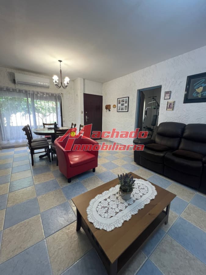 OPORTUNIDAD VENTA MALDONADO CASA BARRIO RIVERA