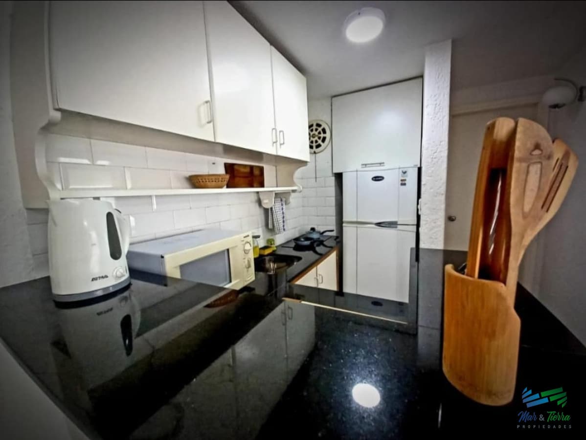 En venta apartamento 1 dormtorio en playa Mansa, Punta del Este
