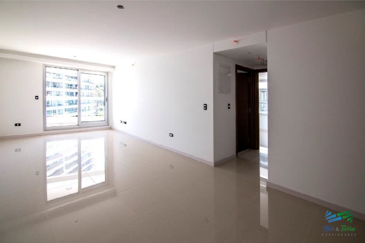 Apartamento en Brava, 1 dormitorios *