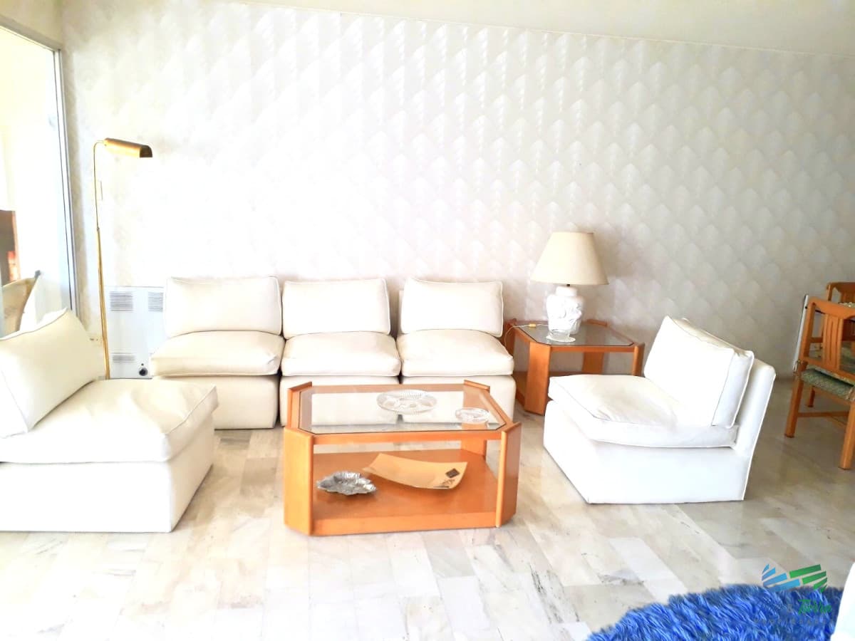 Venta apartamento 3 dormitorios 2 baños