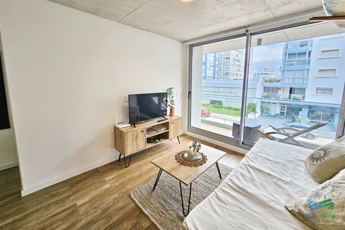 APARTAMENTO DISPONIBLE ALQUILER INVERNAL 2026, 1 DORMITORIO, EDIFICO MODERNO, PENÍNSULA, PUNTA DEL ESTE