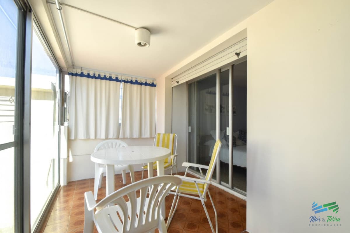 Apartamento de 2 dormitorios ,Punta del Este