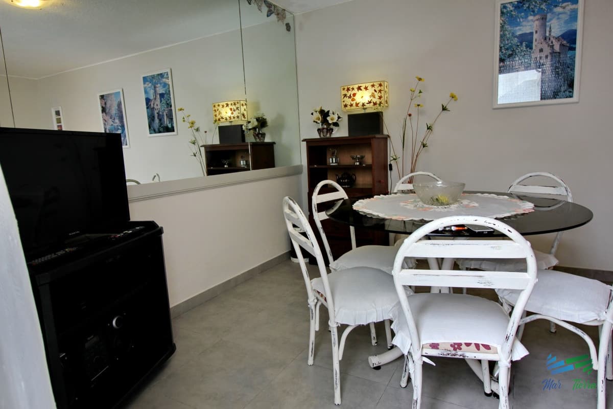 En  alquiler y venta. .muy lindo apto en el corazón de la Península