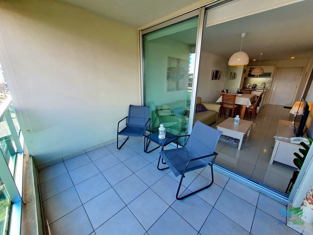 EN ALQUILER APARTAMENTO 1 DORMITORIO CON SERVICIOS, GALA VISTA, PUNTA DEL ESTE
