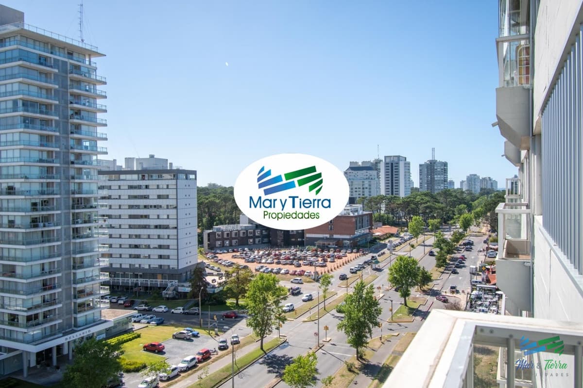 Vendo apartamento 3 dormitorios Roosevelt Punta del Este