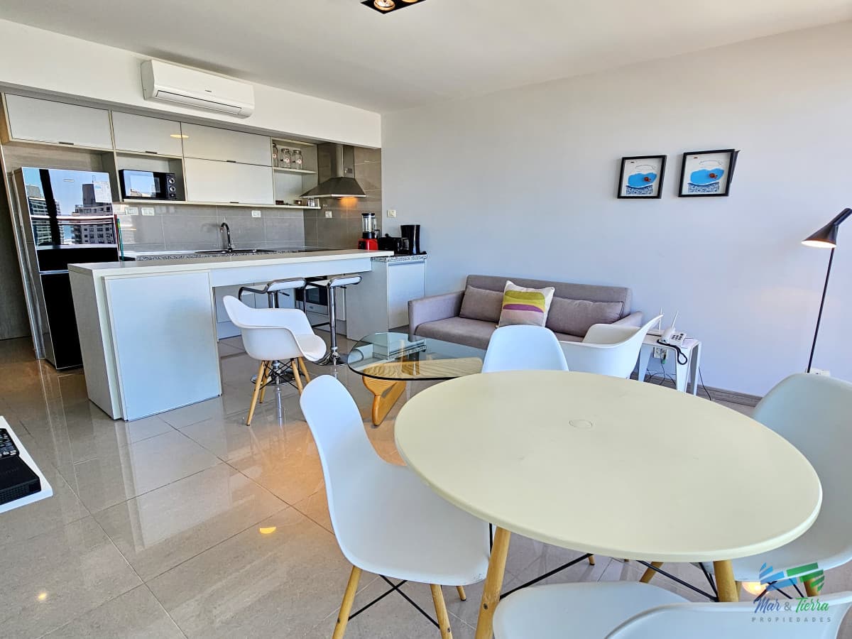 Venta de apartamento 1 dormitorio a estrenar full amenities playa Brava Punta del este