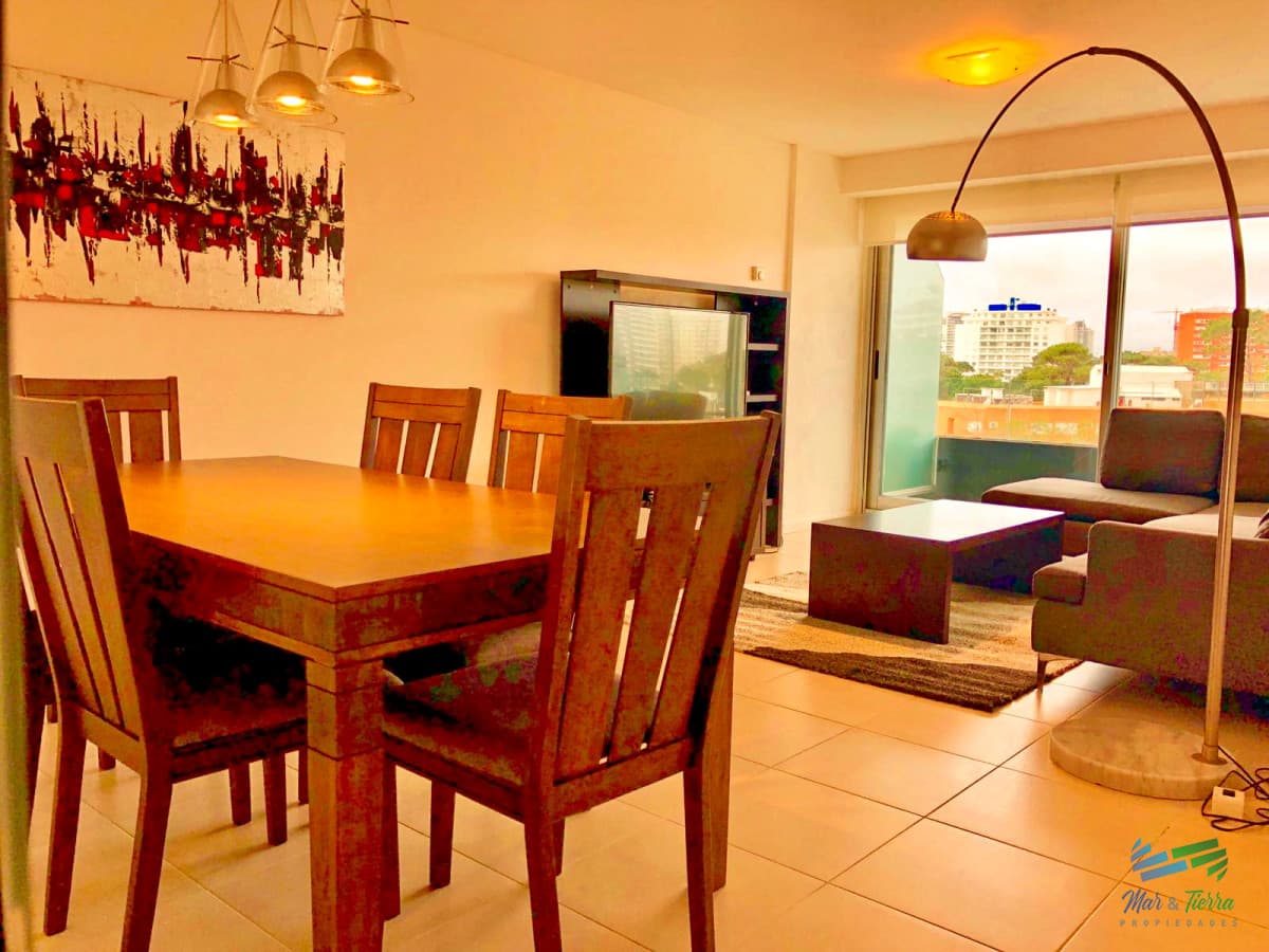 Apartamento en Punta del Este, Mansa