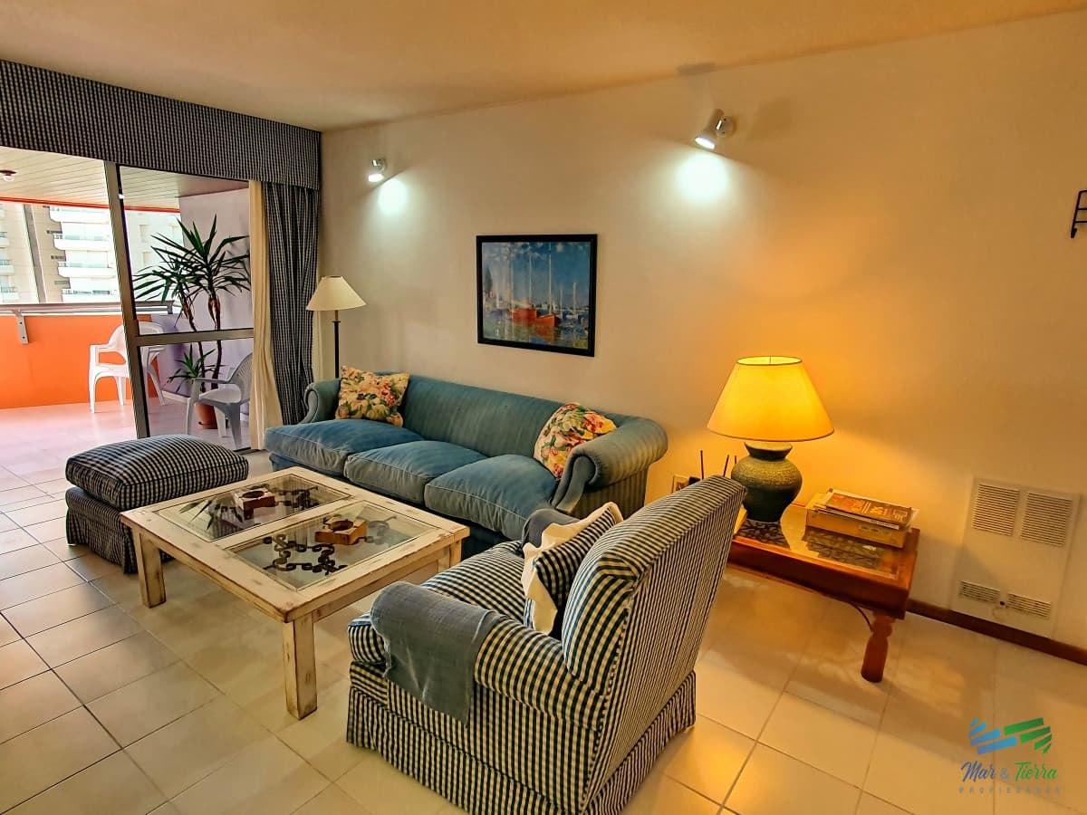 Alquiler de temporada apartamento 2 dormitorios en Brava, Punta del Este