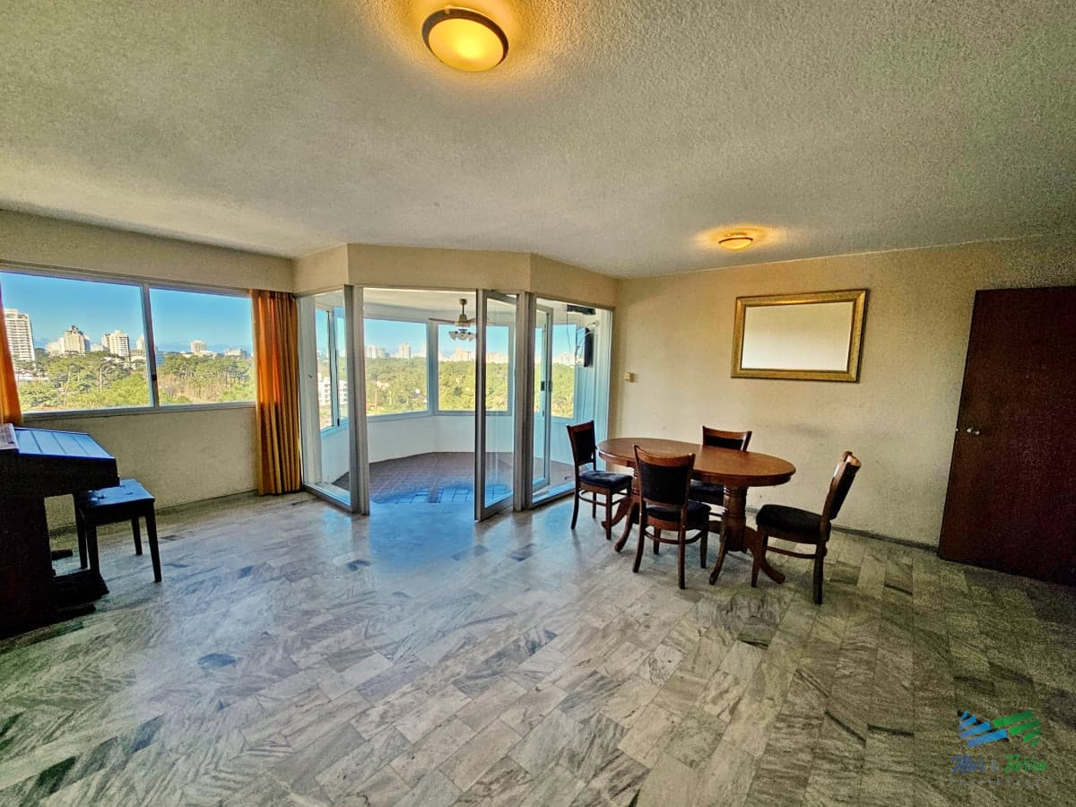 APARTAMENTO EN VENTA, 3 DORMITORIOS. SOBRE ROOSEVELT