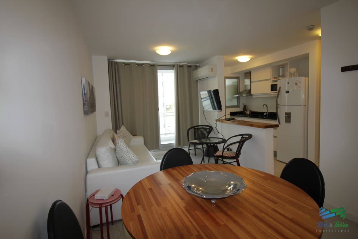 Imperdible oportunidad en venta!!! 1 dormitorio en av. Roosevelt, Punta del Este