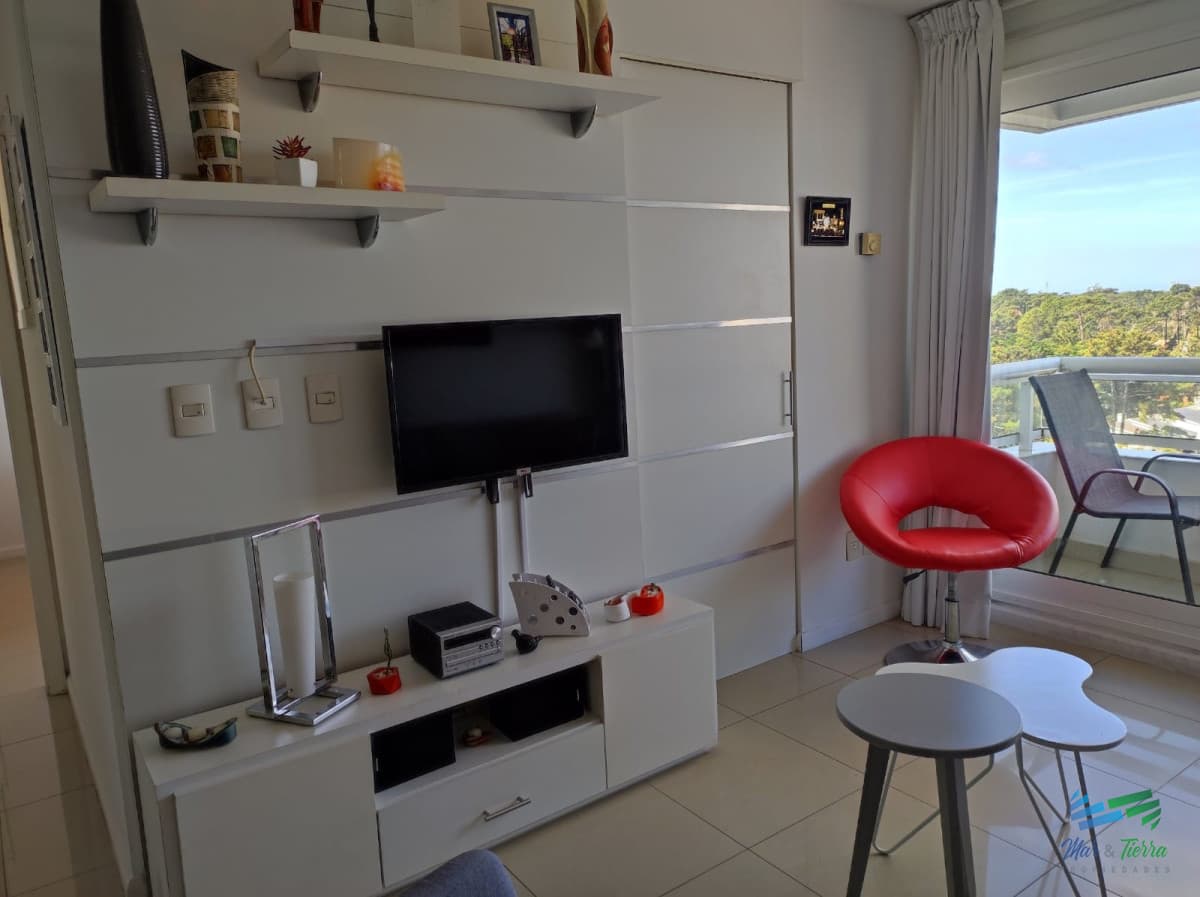 Alquilo por invierno apartamento 1 dormitorio con piscina en Roosevelt, Punta del Este