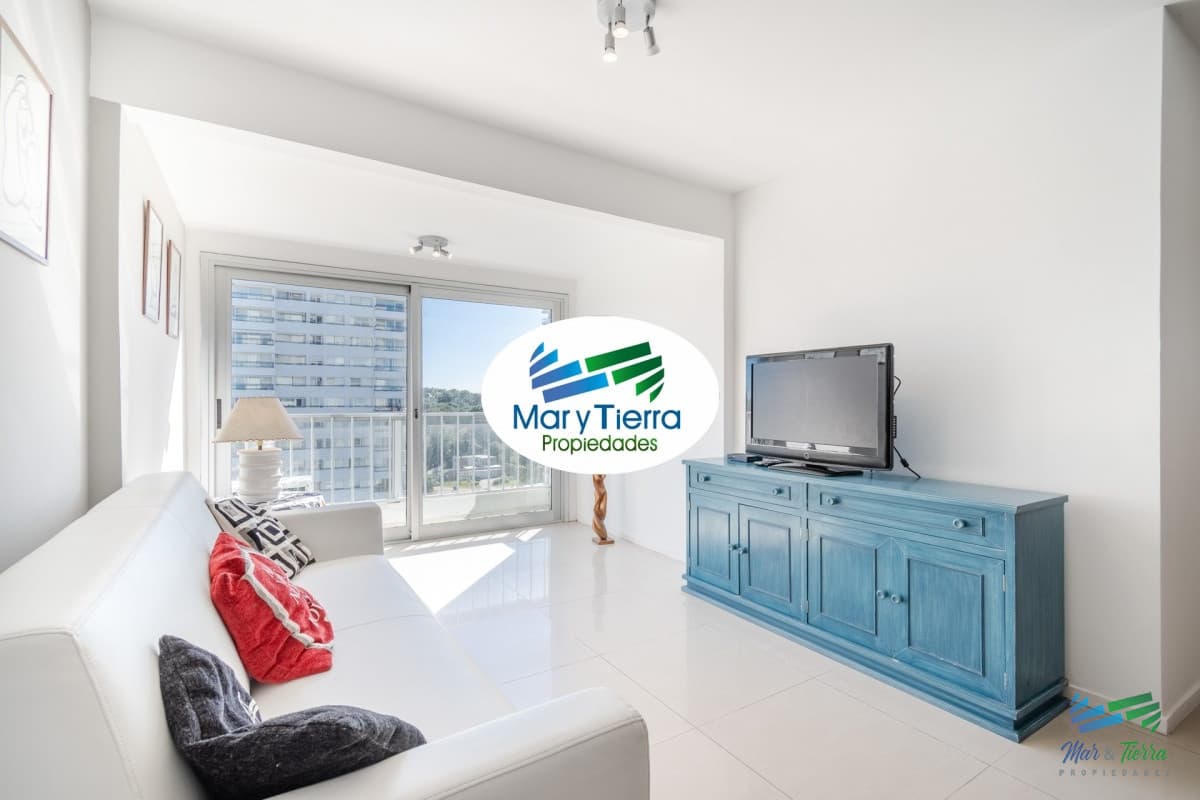 Vendo apartamento 3 dormitorios Roosevelt Punta del Este