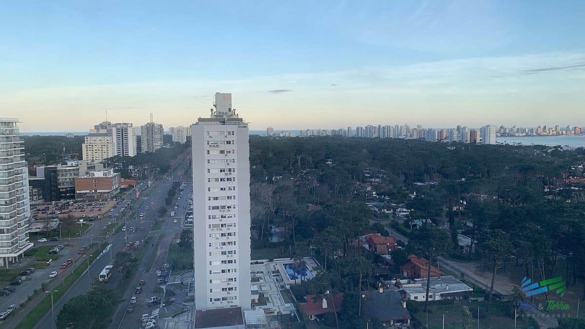 Venta de apartamento 3 dormitorios en Roosevelt Punta del Este
