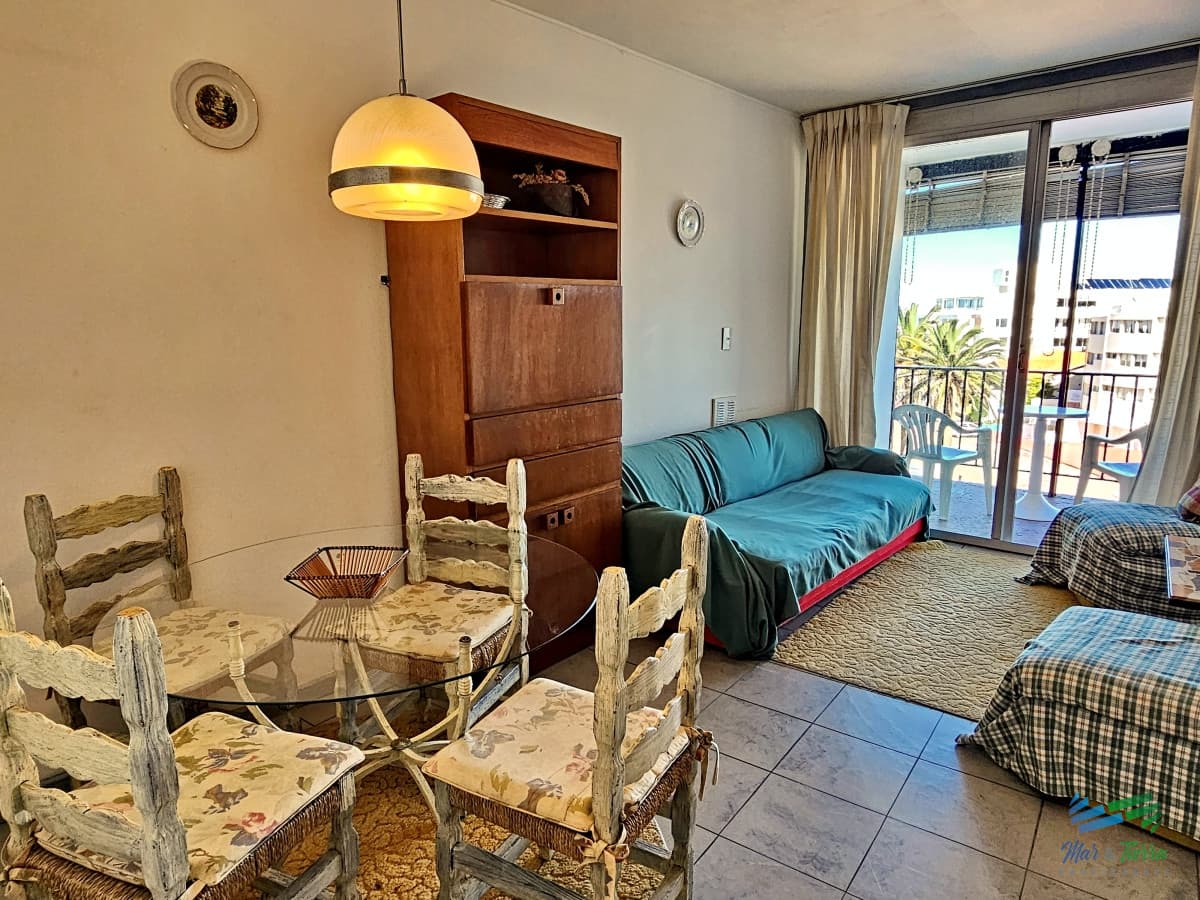 ALQUILER ANUAL DISPONIBLE, PENÍNSULA, DOS DORMITORIOS DOS BAÑOS