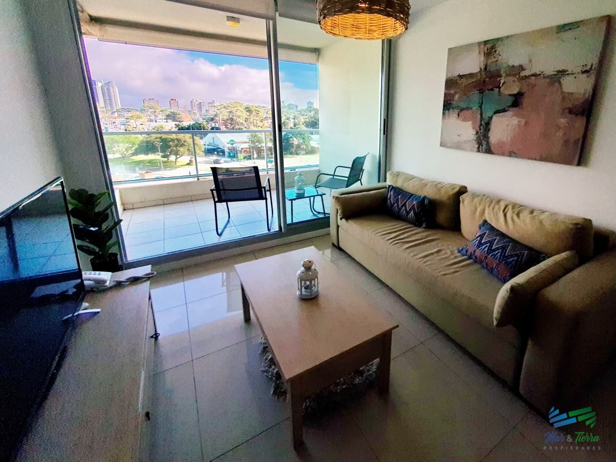 EN ALQUILER APARTAMENTO 1 DORMITORIO CON SERVICIOS, GALA VISTA, PUNTA DEL ESTE