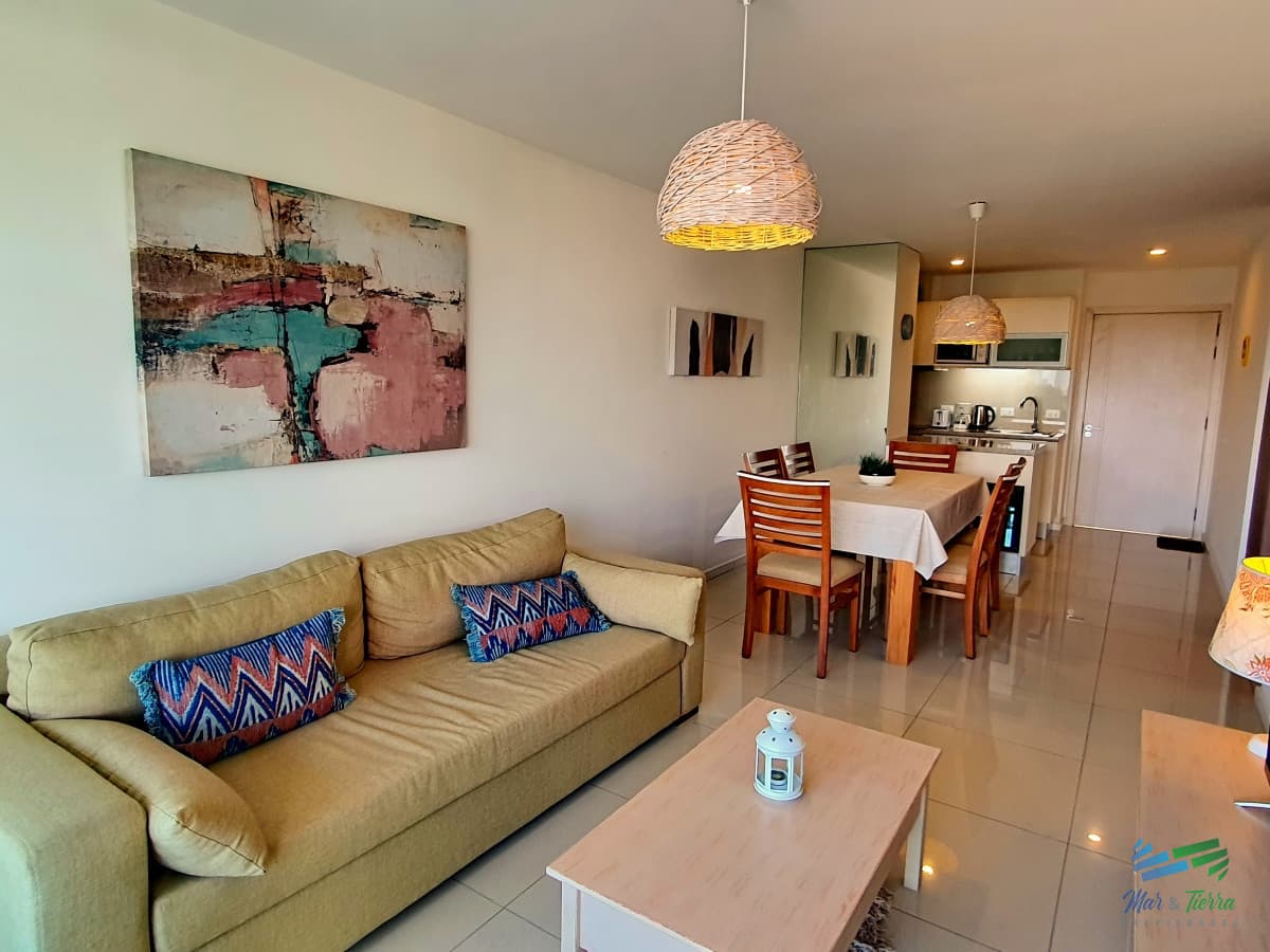 EN ALQUILER APARTAMENTO 1 DORMITORIO CON SERVICIOS, GALA VISTA, PUNTA DEL ESTE