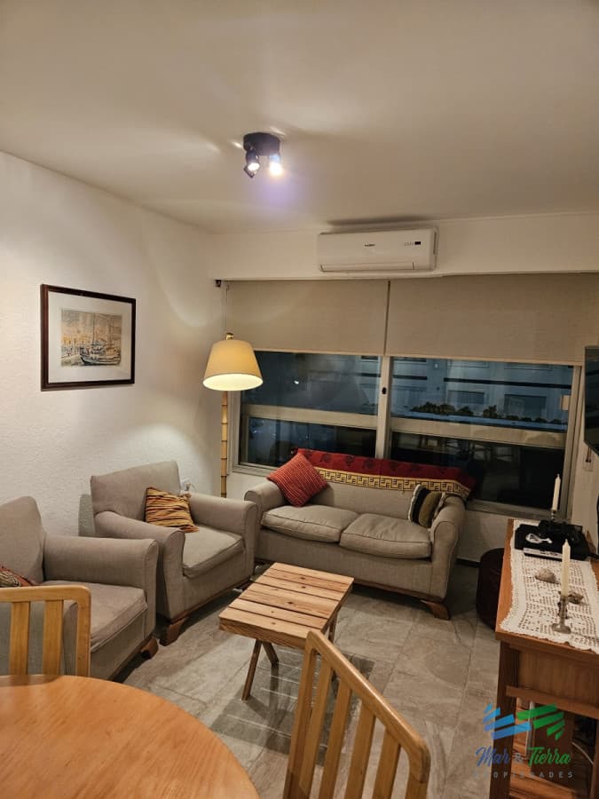 Apto en alquiler de temporada en plena Península, a pasos de todo! Punta del Este