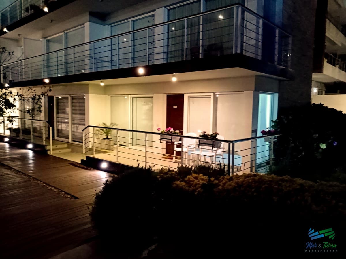 APARTAMENTO EN VENTA 1 DORMITORIO, PENÍNSULA, PUNTA DEL ESTE