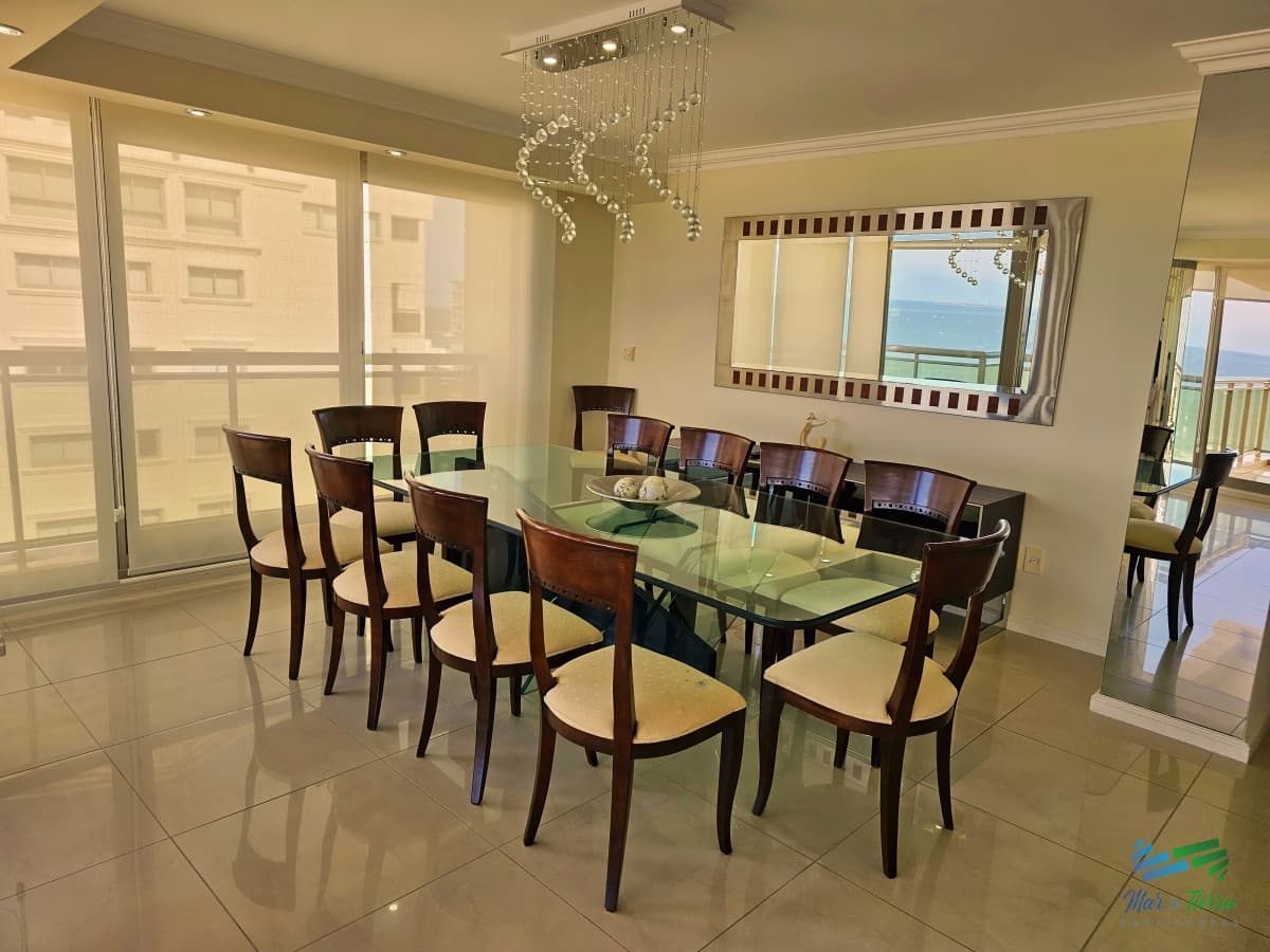 Apartamento en alquiler temporada 2026, frente a la playa, full amenities.