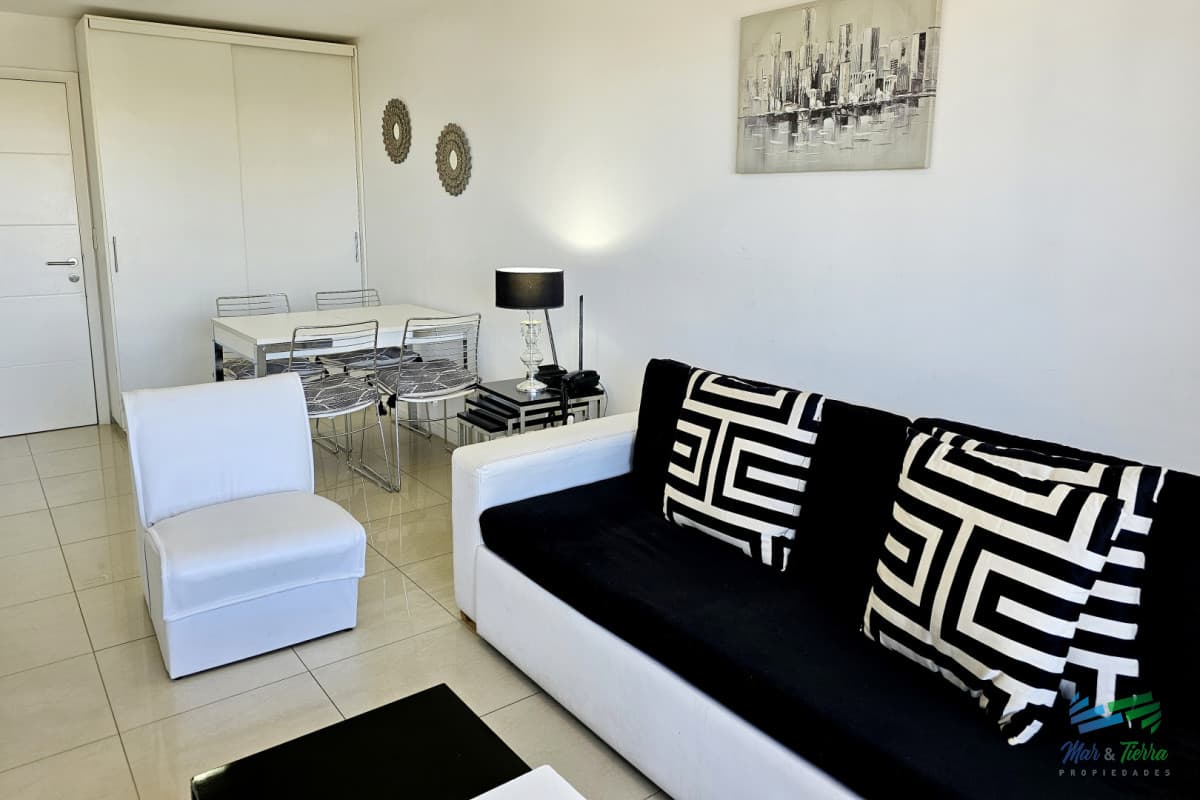 Alquiler invernal apartamento 1 dormitorio con servicios en Roosevelt, Punta del Este