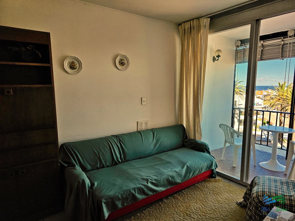ALQUILER ANUAL DISPONIBLE, PENÍNSULA, DOS DORMITORIOS DOS BAÑOS