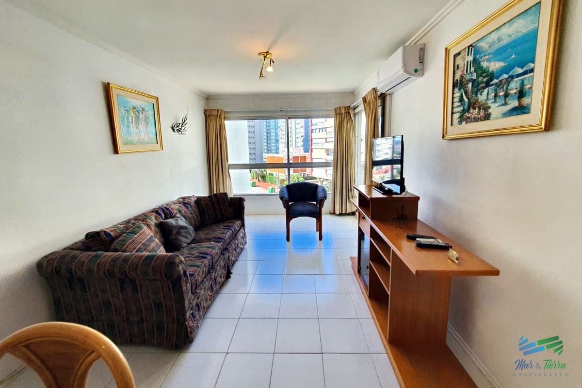 APARTAMENTO DISPONIBLE EN ALQUILER INVERNAL, 1 DORMITORIO Y MEDIO, AIDY GRILL. EDIFICIO CON SERVICIOS!!L