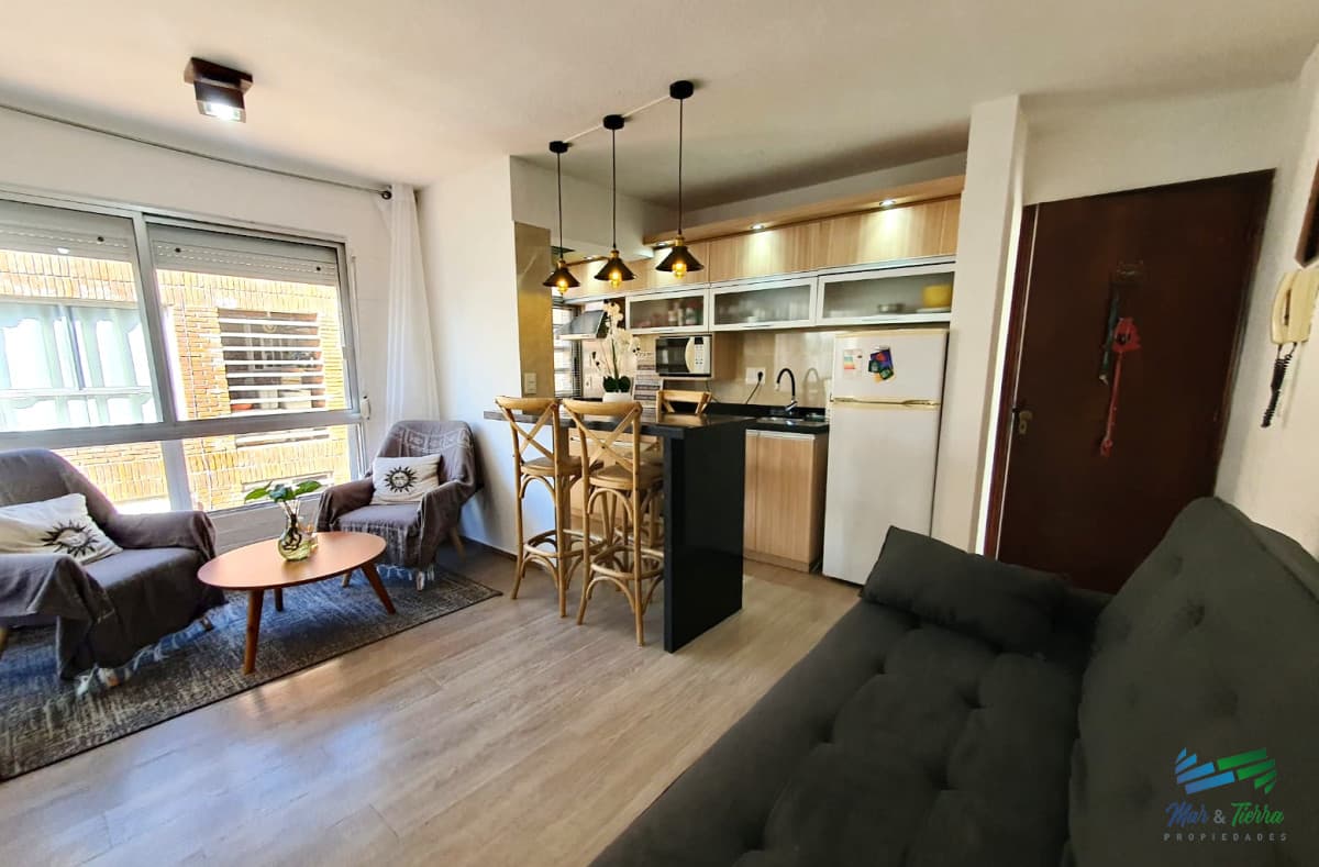 Venta de apartamento de 1 dormitorio 2 baños en la parada 2 de Punta del Este