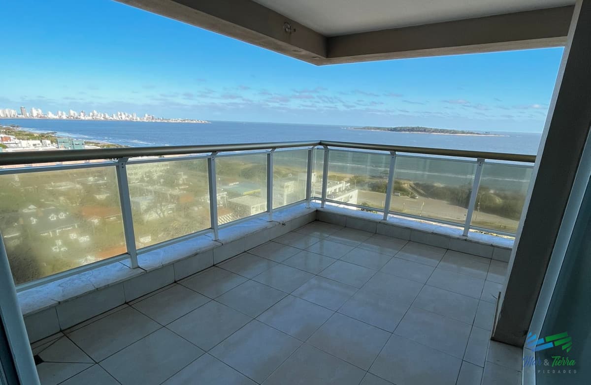 Apartamento en Mansa, 3 dormitorios *