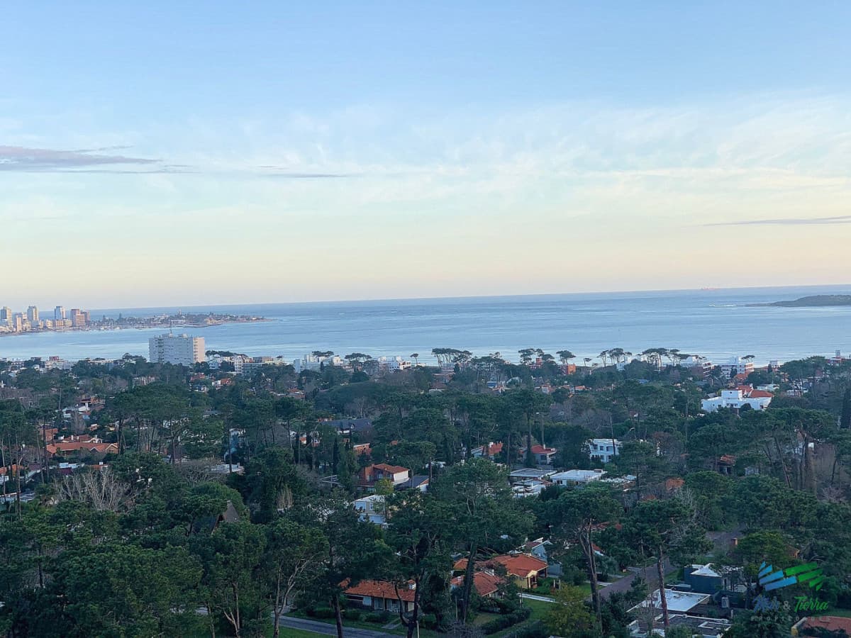 Venta de apartamento 3 dormitorios en Roosevelt Punta del Este