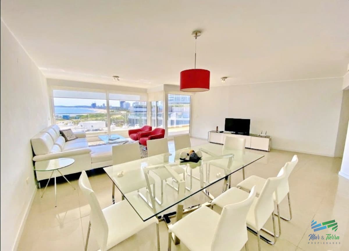 Venta apartamento 3 dormitorios playa Mansa Punta del Este