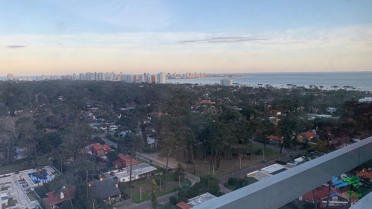 Venta de apartamento 3 dormitorios en Roosevelt Punta del Este