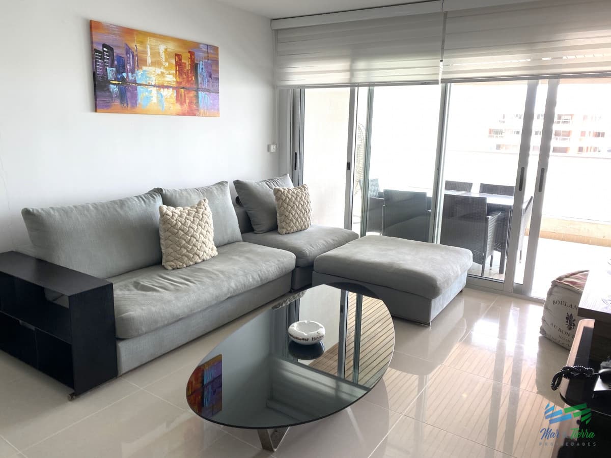 Venta Alquiler apartamento 3 dormitorios 2 baños playa brava punta del este