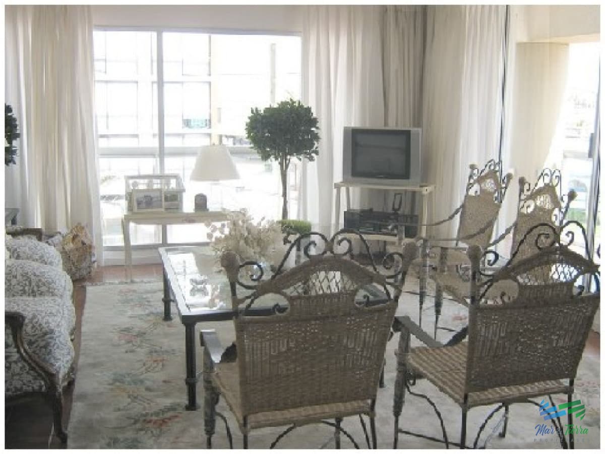 Apartamento en Peninsula, 3 dormitorios *