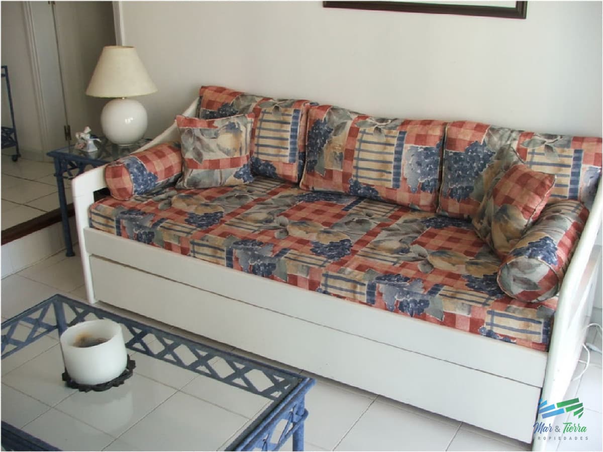 Apartamento en Brava, 1 dormitorios *