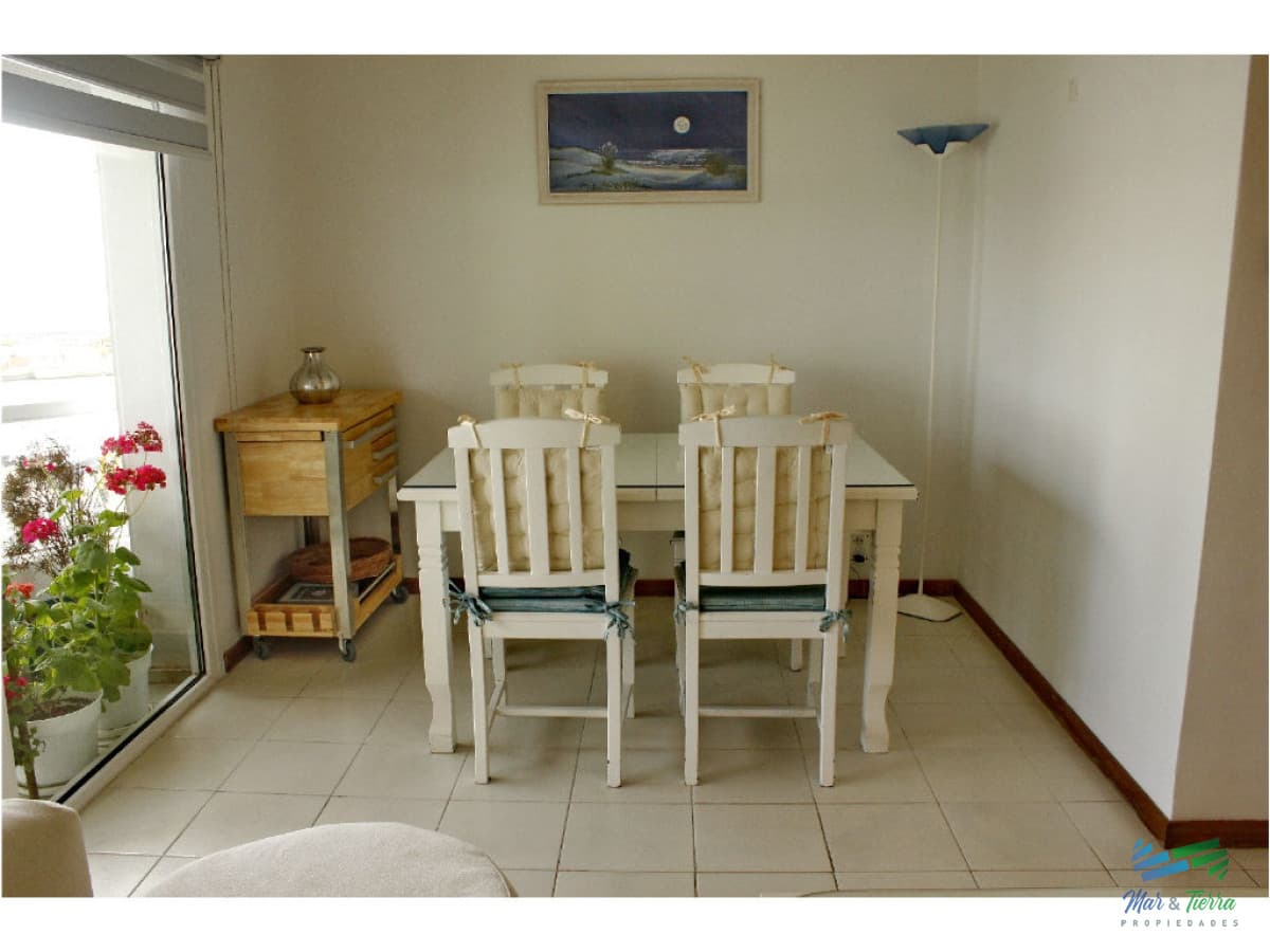 Apartamento en Peninsula, 2 dormitorios *