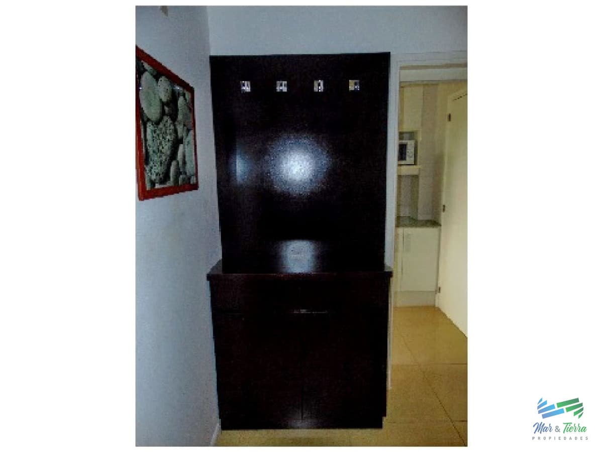 Apartamento en Brava, 3 dormitorios *