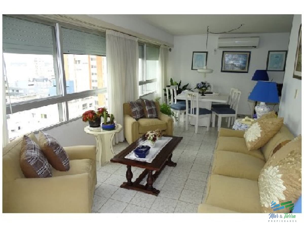 Apartamento en Peninsula, 2 dormitorios *