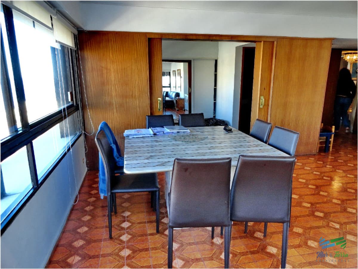 Apartamento en Peninsula, 3 dormitorios *