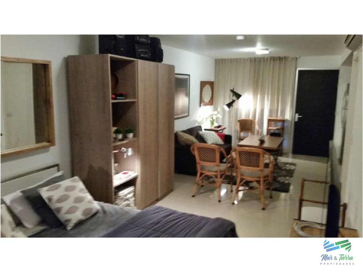 Apartamento nuevo en alquiler, a metros del Puerto.