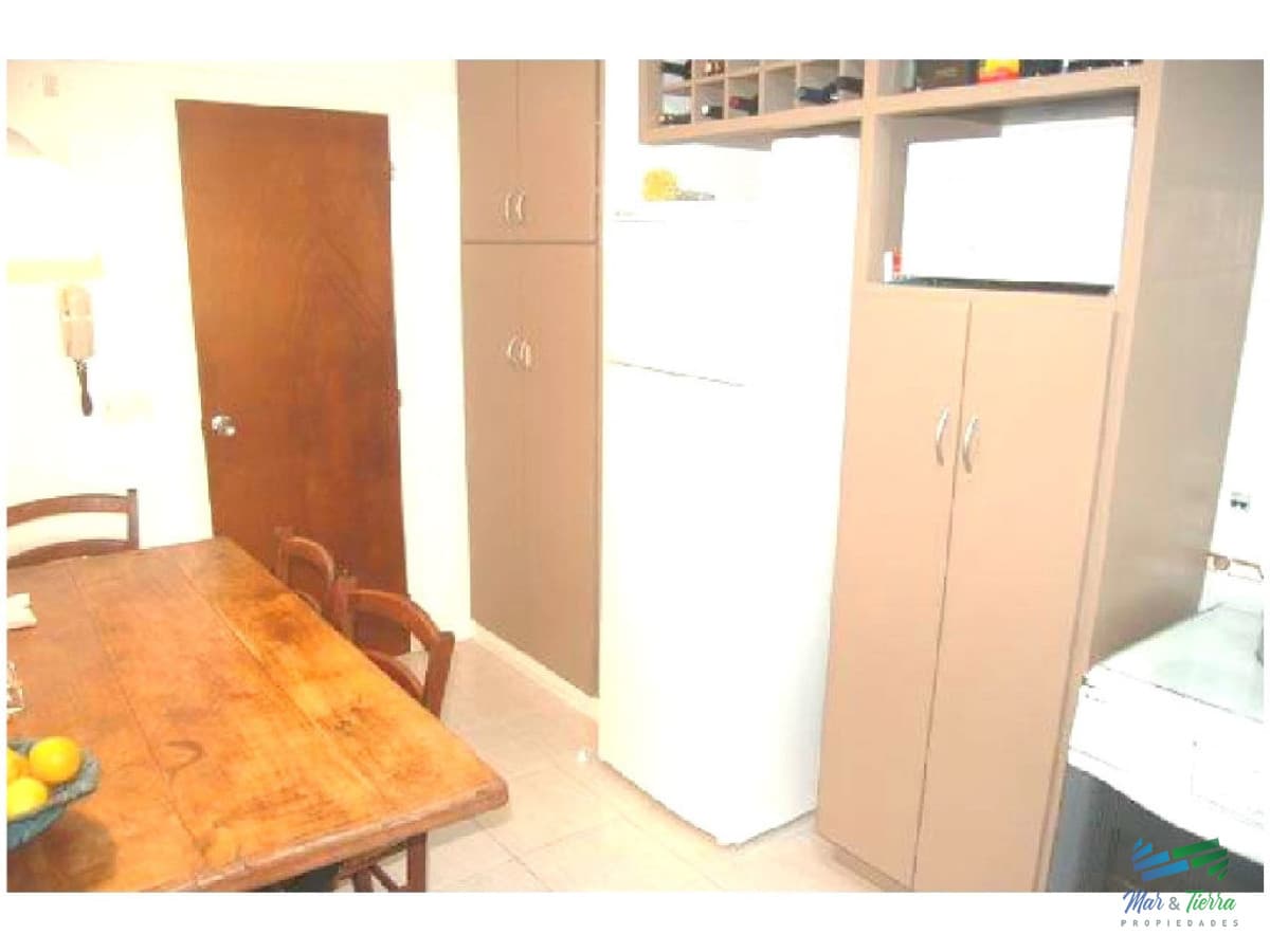 MUY LINDO APARTAMENTO EN UNA DE LAS ZONAS MAS TRANQUILAS DE PUNTA DEL ESTE! PRIMERA LINEA.