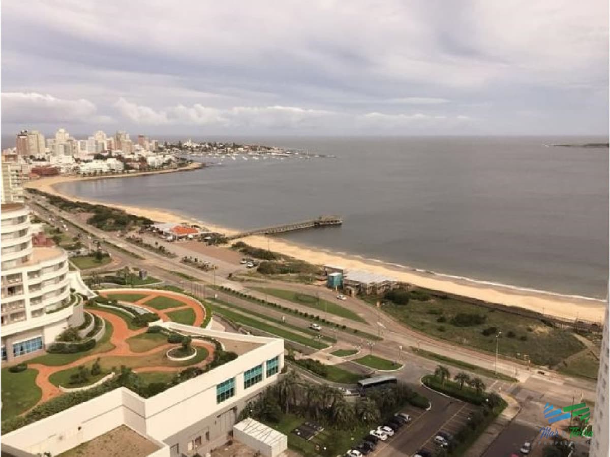 MODERNO APTO EN EDIFICIO DE ALTO NIVEL