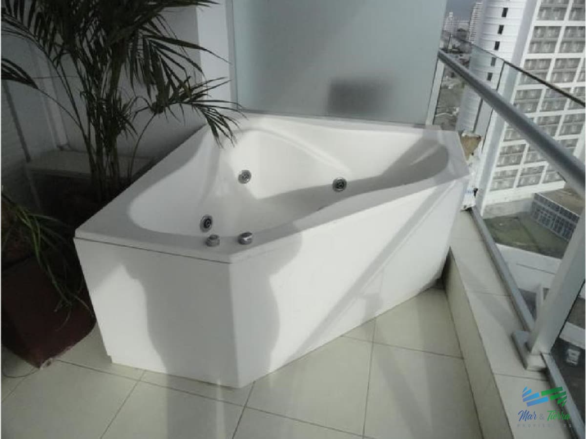 MODERNO APTO EN EDIFICIO DE ALTO NIVEL