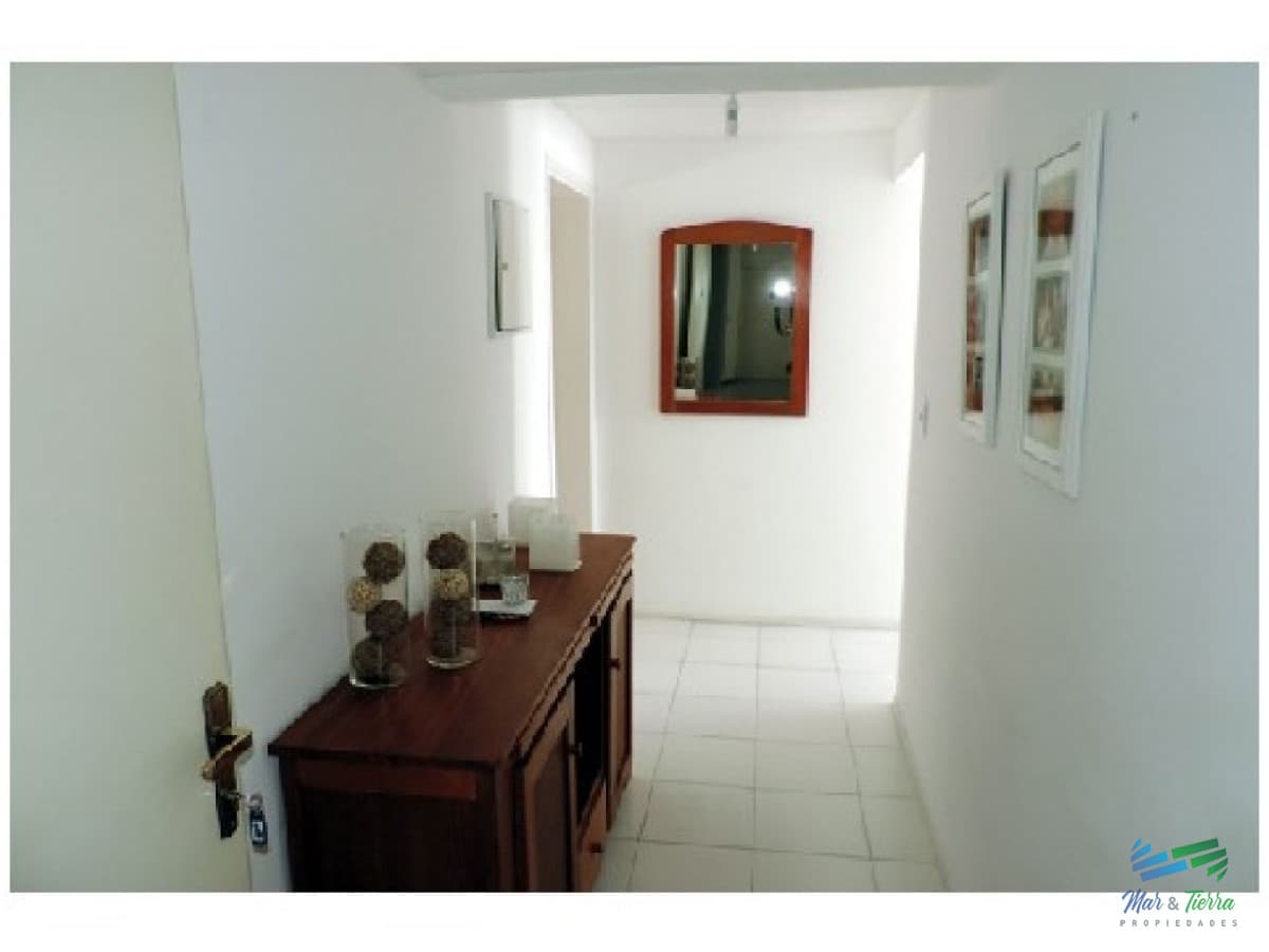 Apartamento en Brava, 2 dormitorios *