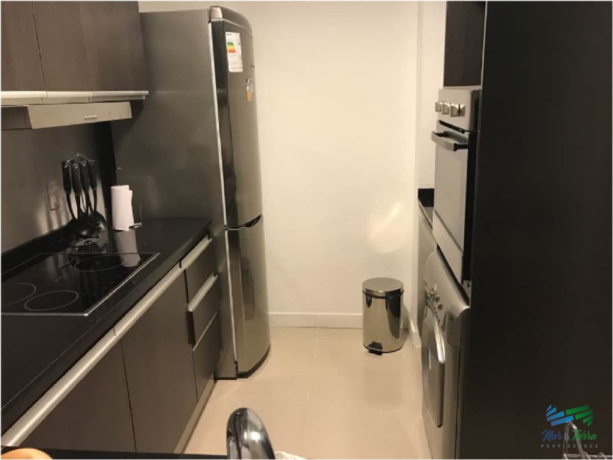 Apartamento en Brava, 3 dormitorios *