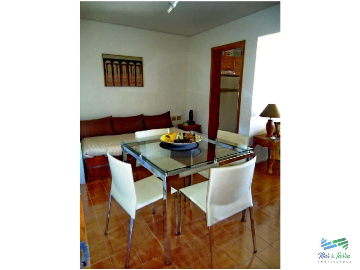 Apartamento en Brava, 1 dormitorios *