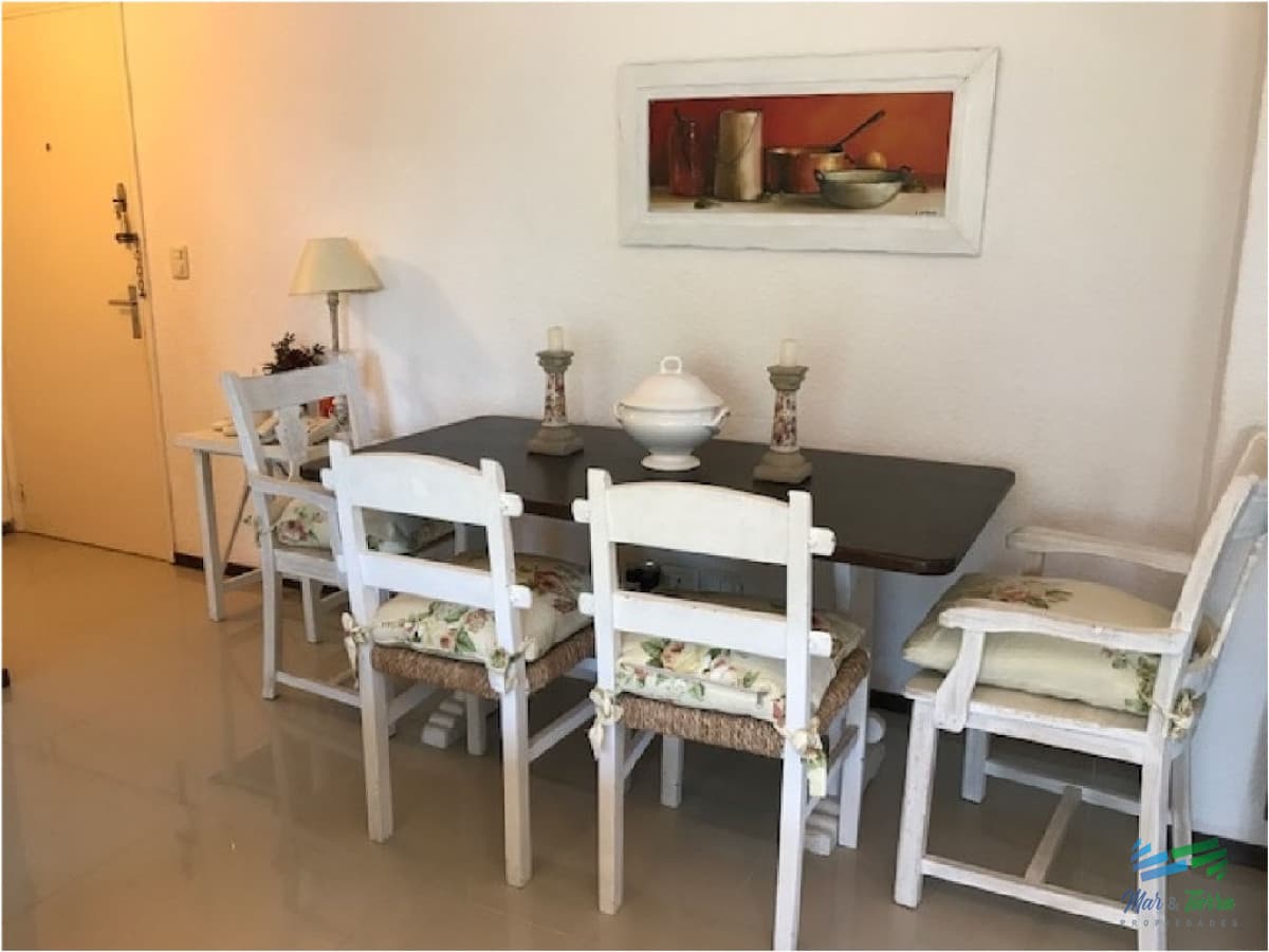 Apartamento en Roosevelt, 2 dormitorios *