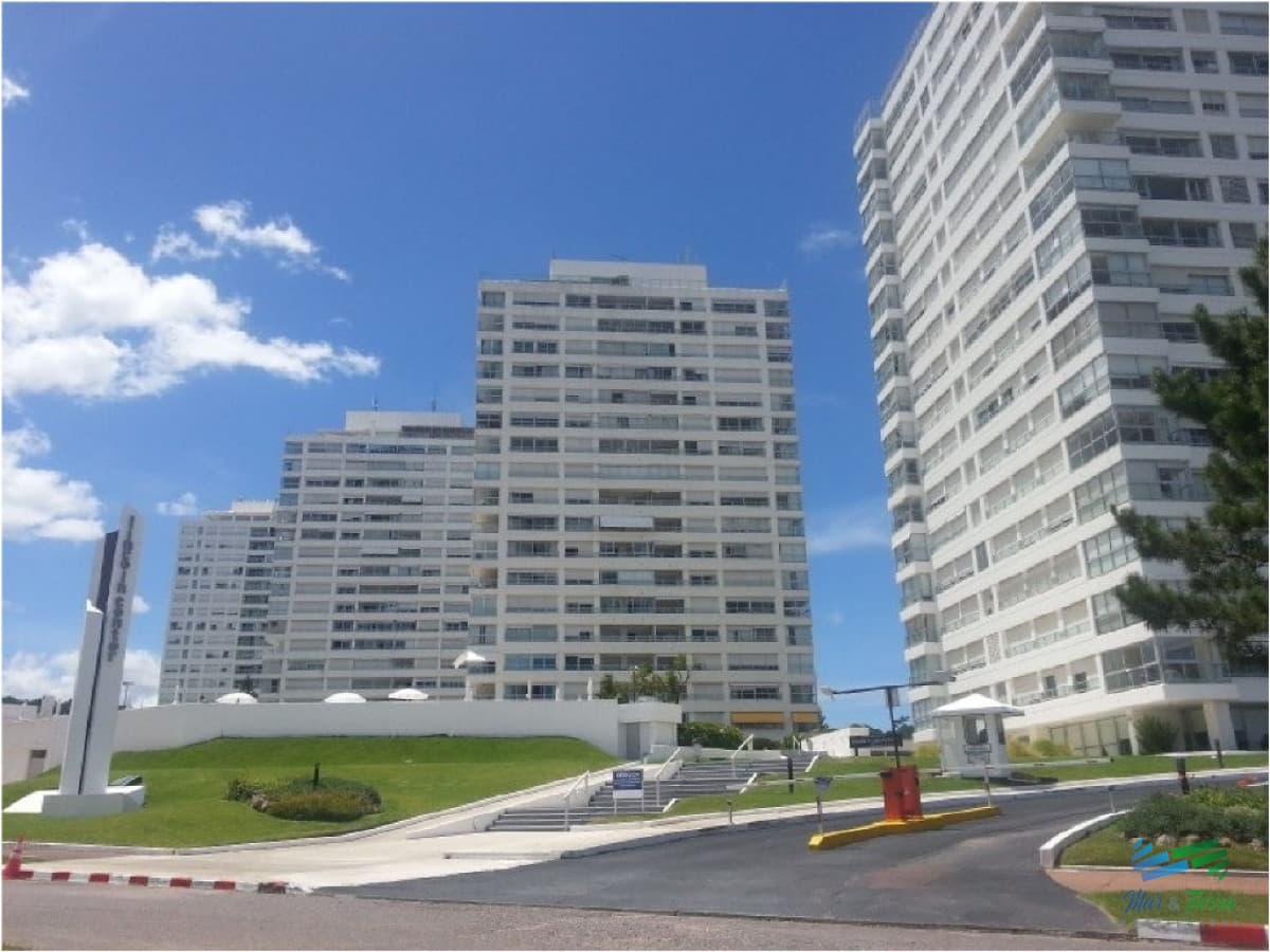 Apartamento en Mansa, 2 dormitorios *
