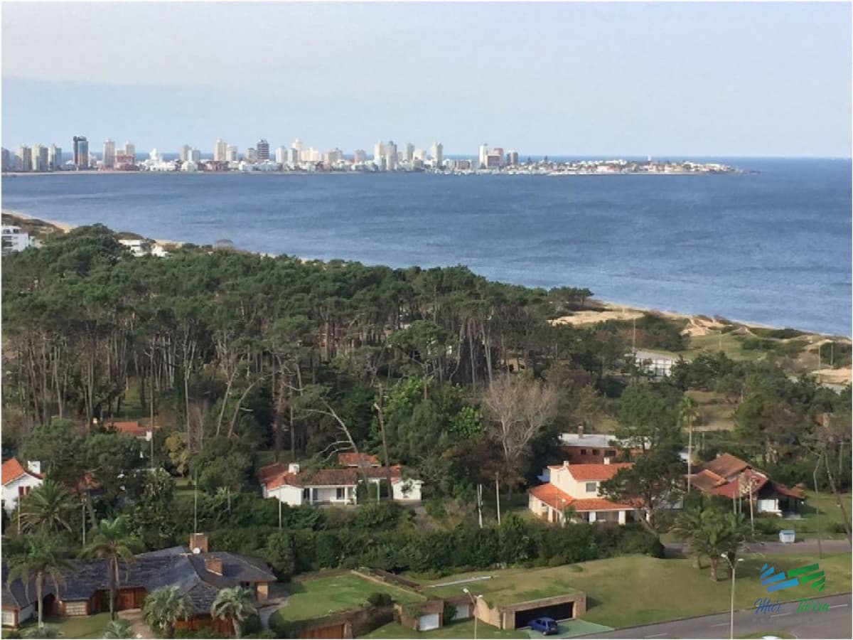 Apartamento en Mansa, 3 dormitorios *