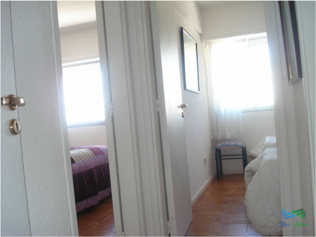 Apartamento en venta en Península, piso alto con vista al mar!!!
