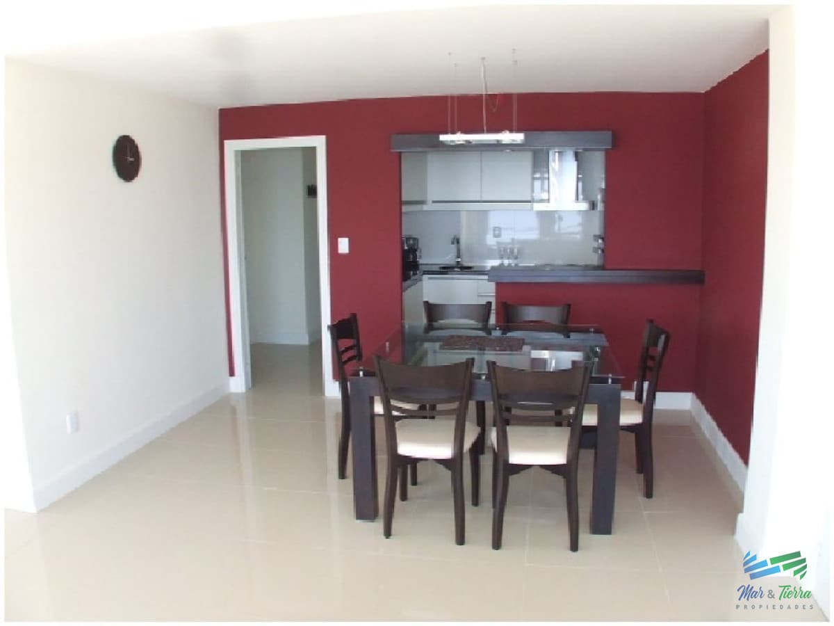 Apartamento en Peninsula, 2 dormitorios *